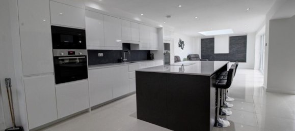 6 bedrooms House in Gillingham, United Kingdom No. 10419 26