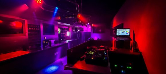 120m² Commercial property in Chambery, France No. 205235 8