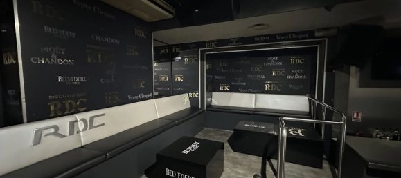 120m² Commercial property in Chambery, France No. 205235 13