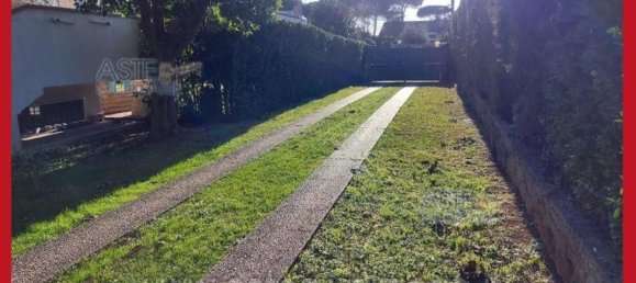 5 bedrooms Apartment in Rome, Italy No. 330808 5