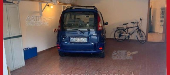 5 bedrooms Apartment in Rome, Italy No. 330808 26