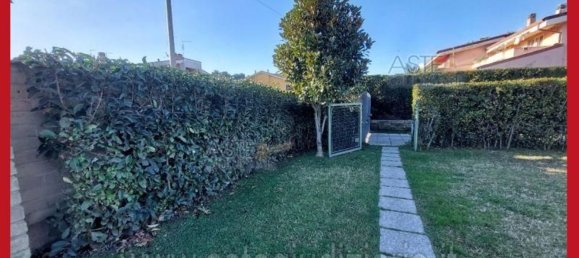 5 bedrooms Apartment in Rome, Italy No. 330808 32