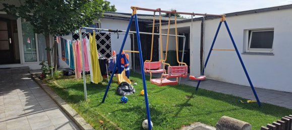 Adosado de 2 dormitorios en Hof, Germany No. 119085 2