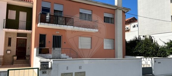 Дом с 5 спальнями в Браганса, Португалия № 179612 2