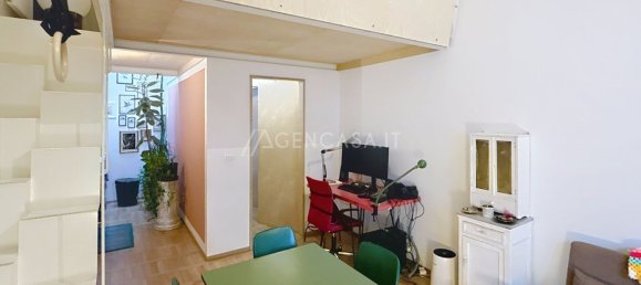 2-Zimmer Doppelhaus in Milan, Italy, Nr. 247022 2