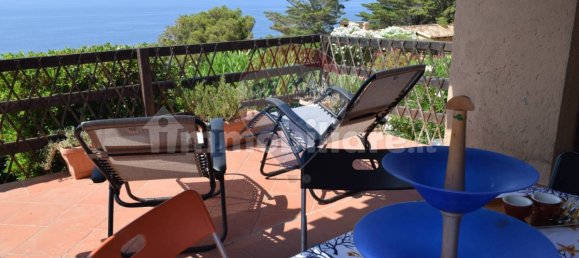 2 bedrooms Apartment in Trinità d'Agultu e Vignola, Italy No. 379890 5