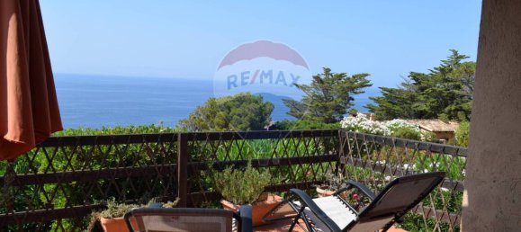 2 bedrooms Apartment in Trinità d'Agultu e Vignola, Italy No. 379890 3