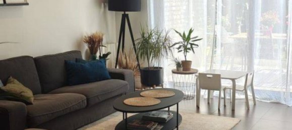 4 bedrooms House in Bry-sur-Marne, France No. 334271 3