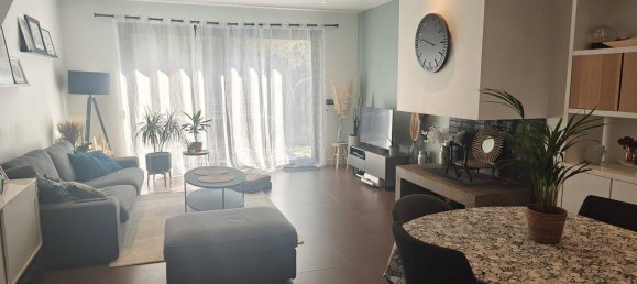 4 bedrooms House in Bry-sur-Marne, France No. 334271 4