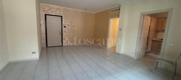 3 rooms Apartment in Parabiago, Italy No. 16581 12