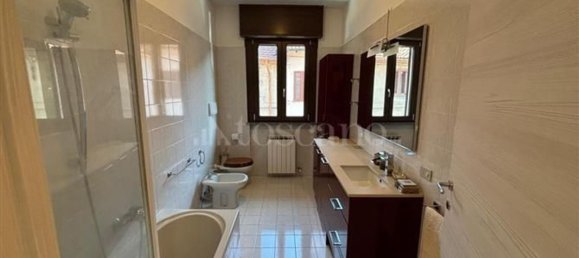 3 rooms Apartment in Parabiago, Italy No. 16581 32