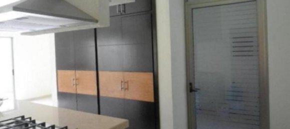 3 bedrooms House in Colima, Mexico No. 158899 2