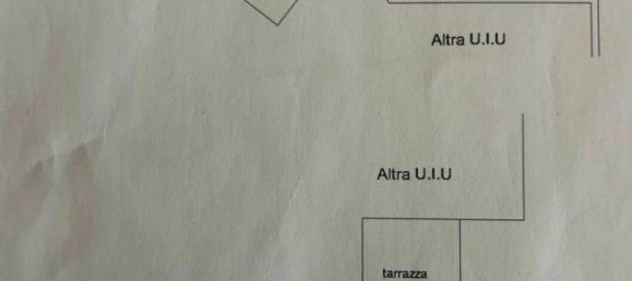 2 Schlafzimmer Wohnung in Livorno, Italy, Nr. 225730 9