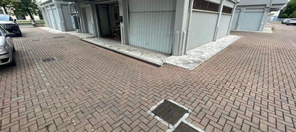 Lagerhaus in Modena, Italy 80m², Nr. 319401 5