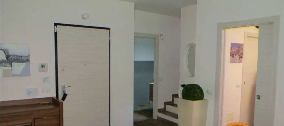 Casa de 4 divisões em Cogliate, Italy N.º 5338 14