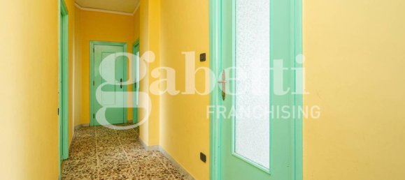 3 Schlafzimmer Wohnung in Marano di Napoli, Italy, Nr. 58598 24