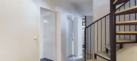 Дуплекс с 2 спальнями в Бремен, Германия № 28027 3