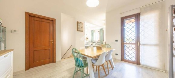 2 Schlafzimmer Wohnung in Rome, Italy, Nr. 214281 5