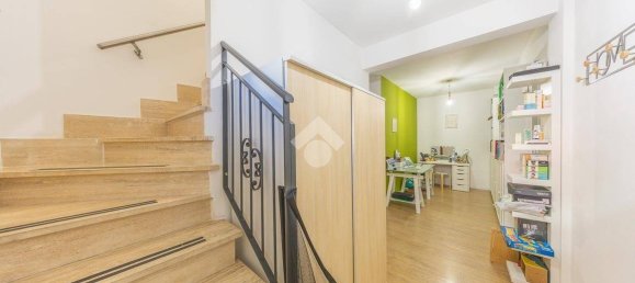2 Schlafzimmer Wohnung in Rome, Italy, Nr. 214281 9