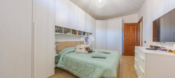2 Schlafzimmer Wohnung in Rome, Italy, Nr. 214281 14
