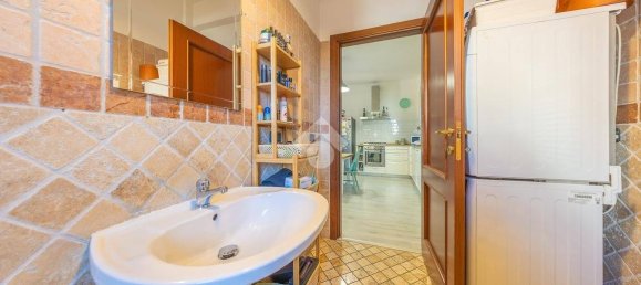 2 Schlafzimmer Wohnung in Rome, Italy, Nr. 214281 8