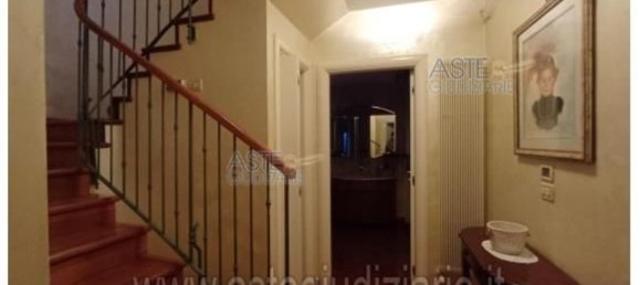 5 rooms Apartment in Pescara, Italy No. 41801 22