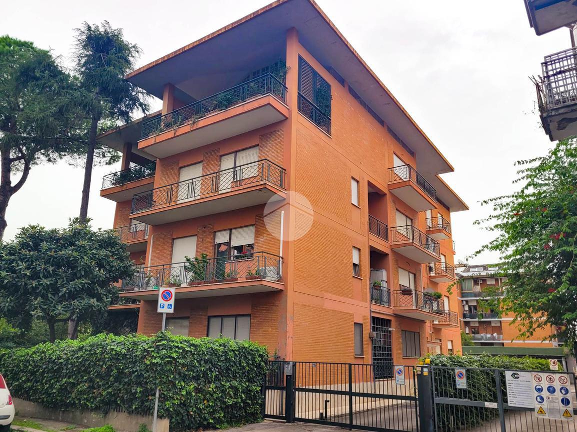 Apartamento de 3 habitaciónes en Latina, Italy No. 7059