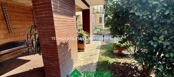 3 bedrooms Apartment in Verona, Italy No. 337387 25