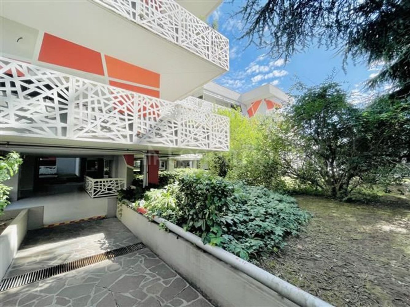 4 bedrooms Apartment in Brescia, Italy No. 381889