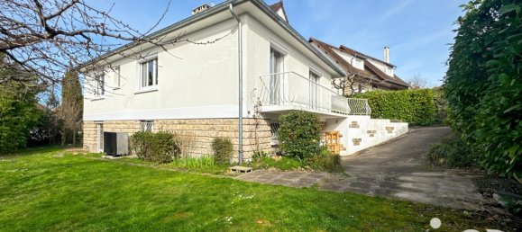 4 bedrooms House in Yerres, France No. 322659 8