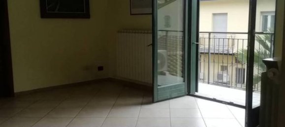 Квартира с 4 комнатами в Вальперга, Италия № 40191 13