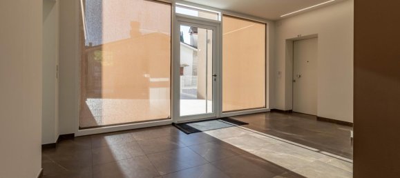 4 rooms Apartment in Montebelluna, Italy No. 120427 18