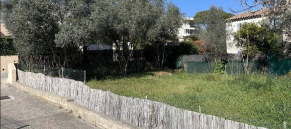 4 bedrooms Villa in Le Cannet, France No. 326827 2