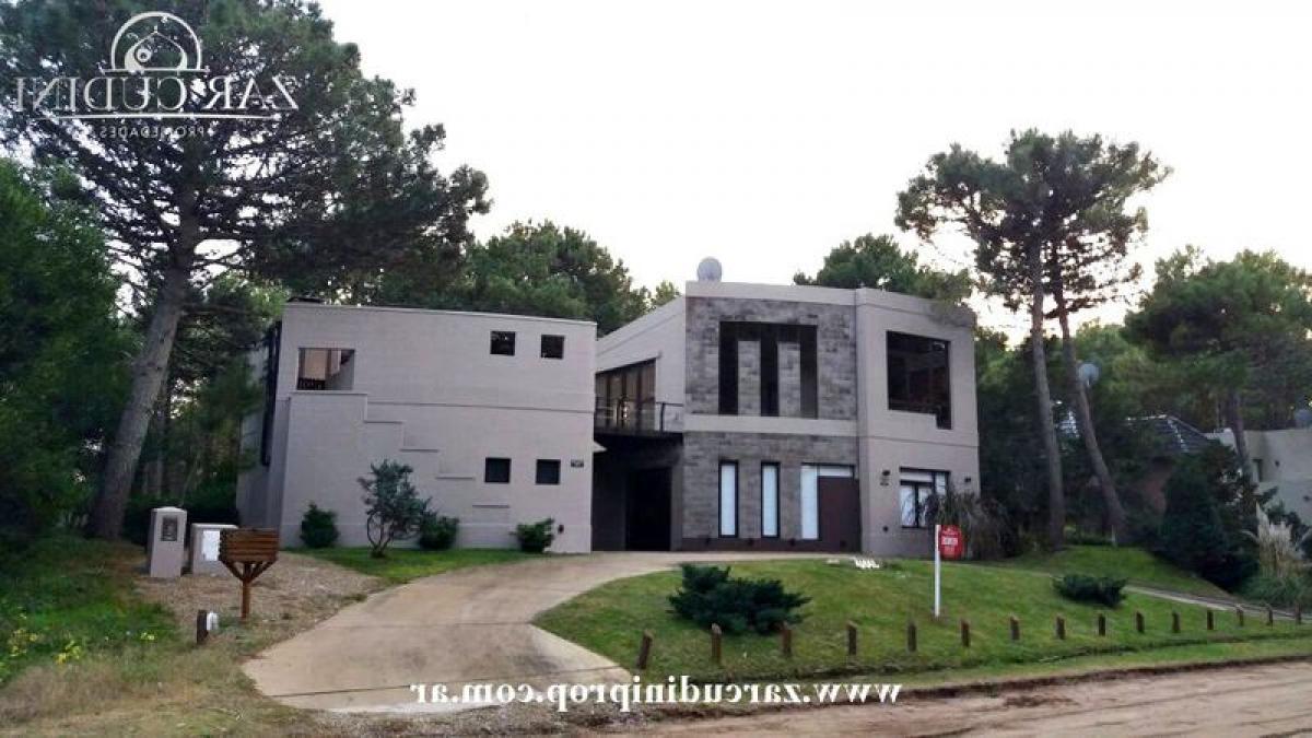 3 غرف نوم منزل في Mar del Plata, Argentina رقم 89046