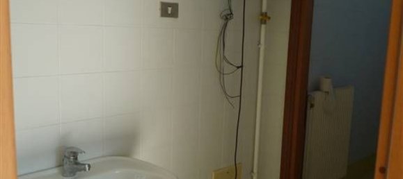 82m² Commercial property in Pordenone, Italy No. 22969 8