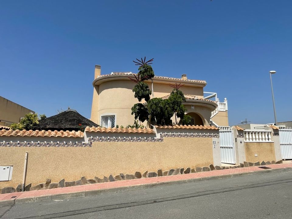 4 غرف نوم فيلا في Ciudad Quesada, Spain رقم 283233