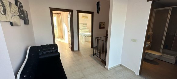 Penthouse 3+1 in Tosmur, Turkey No. 9331 26