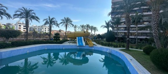 Penthouse 3+1 in Tosmur, Turkey No. 9331 6