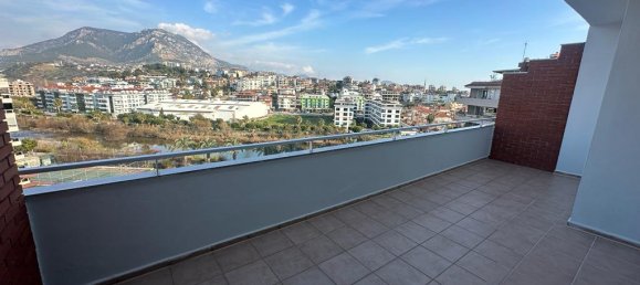 Penthouse 3+1 in Tosmur, Turkey No. 9331 13