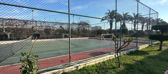 Penthouse 3+1 in Tosmur, Turkey No. 9331 9