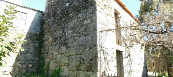 2 bedrooms House in Seia, Portugal No. 34115 5