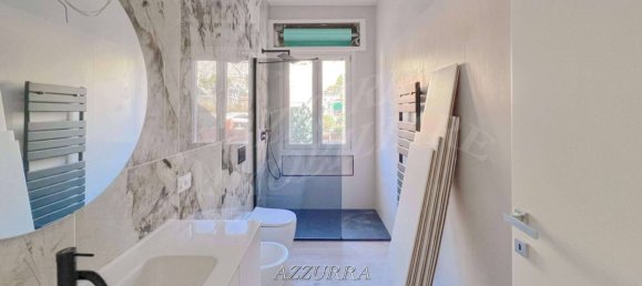 2 غرف نوم شقة في Varazze, Italy رقم 222110 23