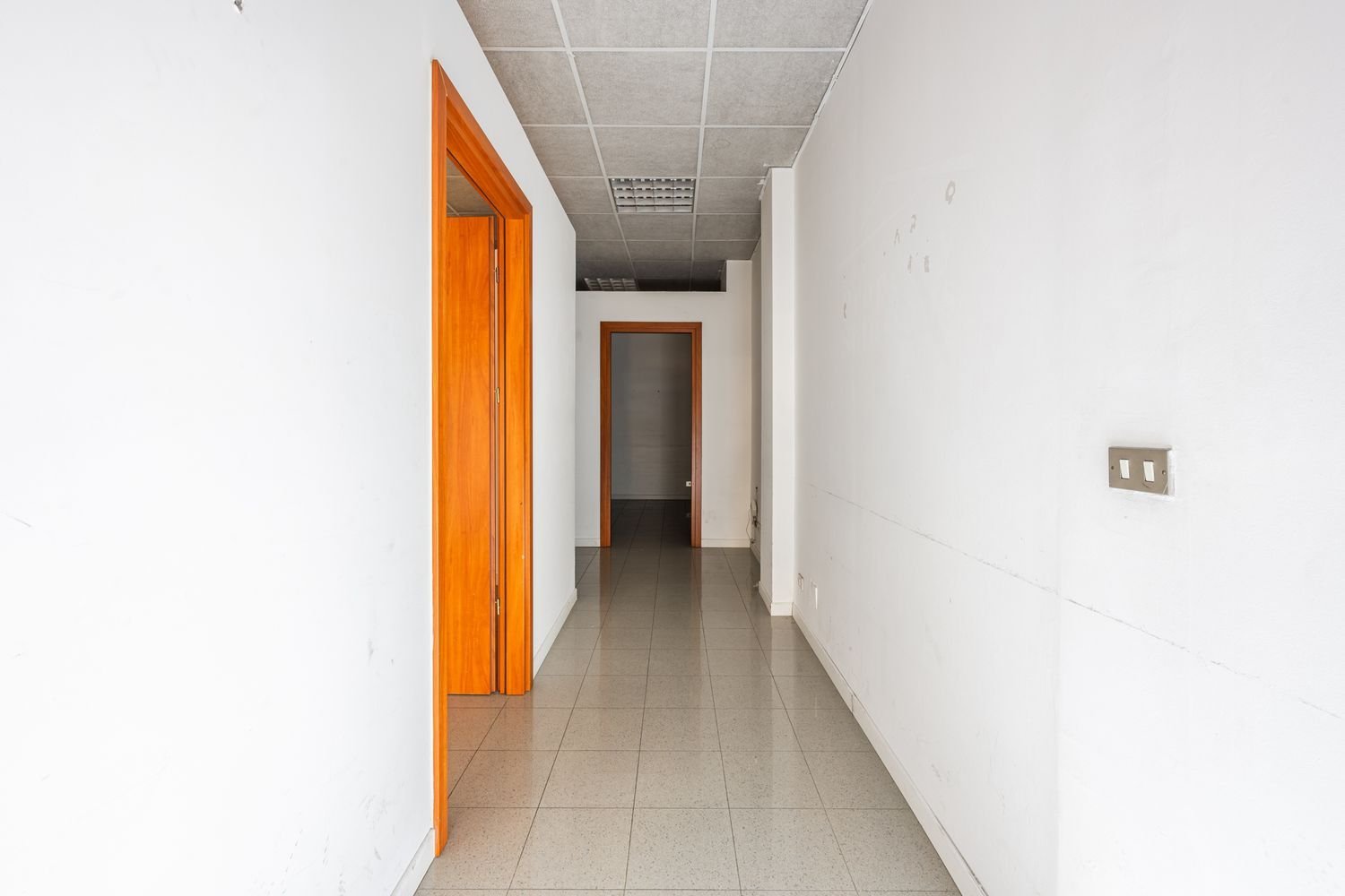 52m² Office in Reggio Emilia, Italy No. 82819