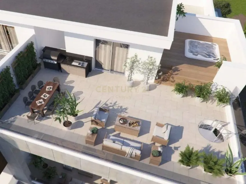 Ático de 4 dormitorios en Kato Polemidia, Cyprus No. 5778