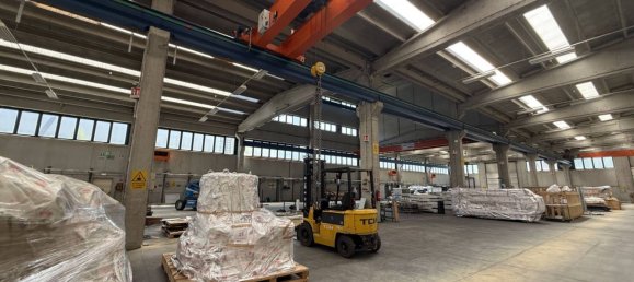 5386m² Commercial property in Azzate, Italy No. 361231 12