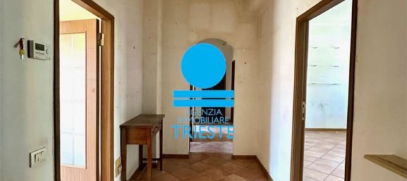 4 bedrooms Apartment in Pesaro, Italy No. 315645 3