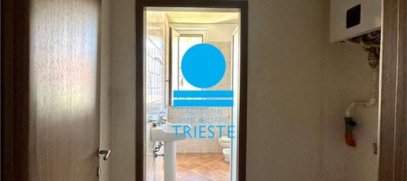 4 bedrooms Apartment in Pesaro, Italy No. 315645 17