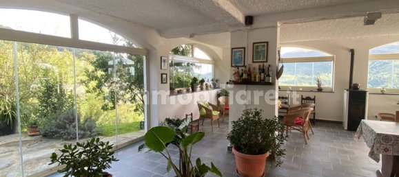 3 غرف نوم فيلا في Podenzana, Italy رقم 349457 37