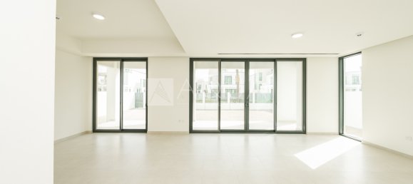 Villa de 4 dormitorios en Arabian Ranches 3, UAE No. 108205 3