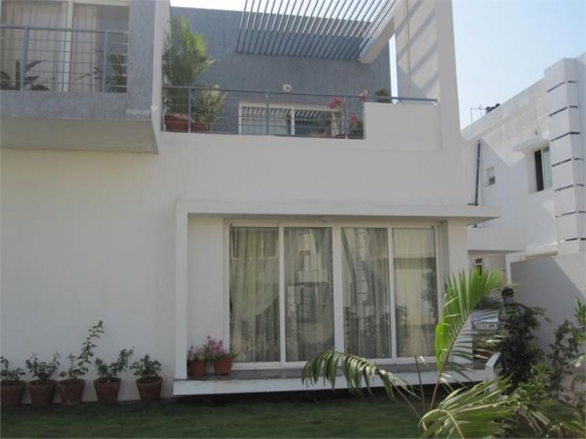 2 bedrooms House in Bangalore, India No. 374